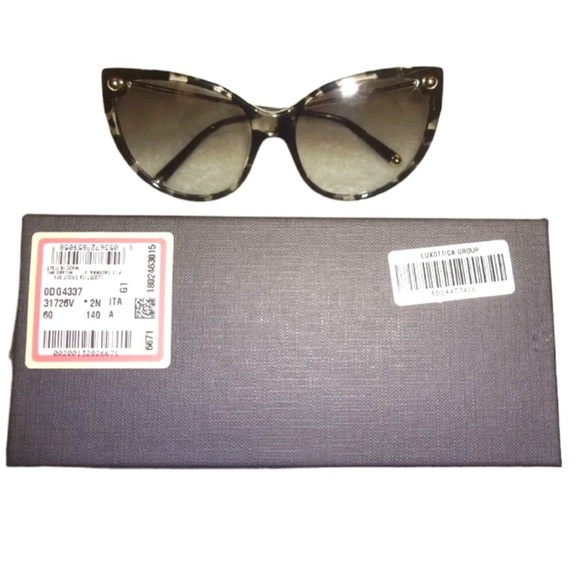 $420 Dolce&Gabbana Mirror Cat Eye Sunglasses Silver Mirror Lens Gray Havana Fram main image 12